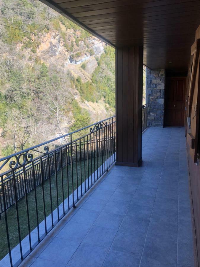 Los Llanos de Escarrilla Exterior foto